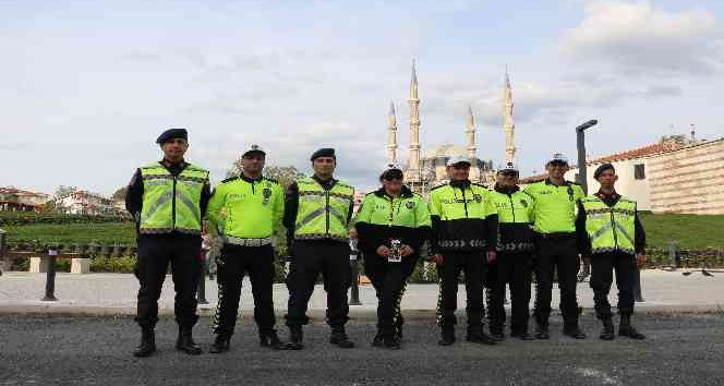 ’Bayramınız Kemerli Olsun’ denetiminde küçük çocuğun kemer takması takdir topladı