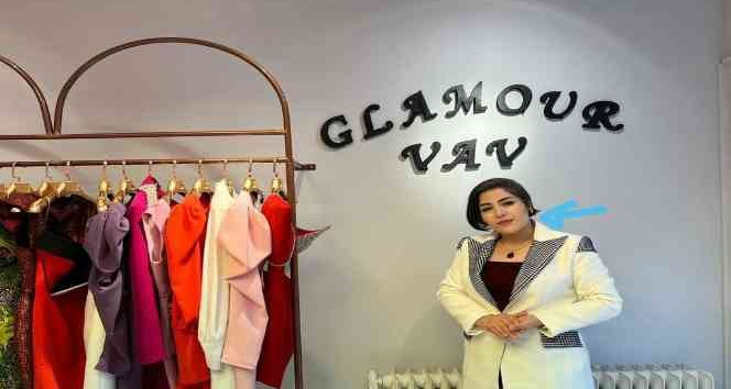 Başarılı moda tasarımcısı Parsa yaz koleksiyonuyla yılın en büyük defilesine hazırlanıyor