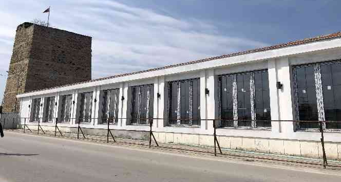 Tarihi Buzhane binası restorasyonunda sona gelindi