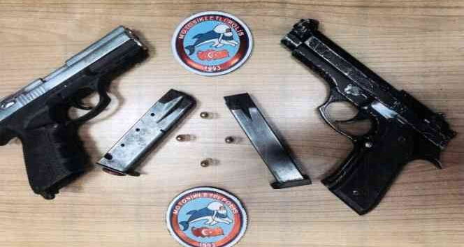 Kırklareli’nde aranması olan 23 şahıs yakalandı: Ruhsatsız tabanca ve av tüfeği ele geçirildi
