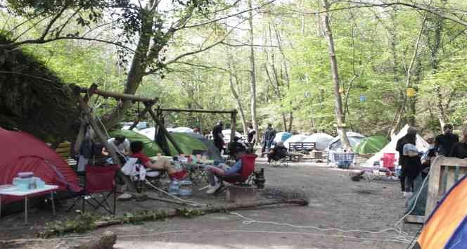 Yalova’da kamp turizmine ilgi her geçen gün artıyor