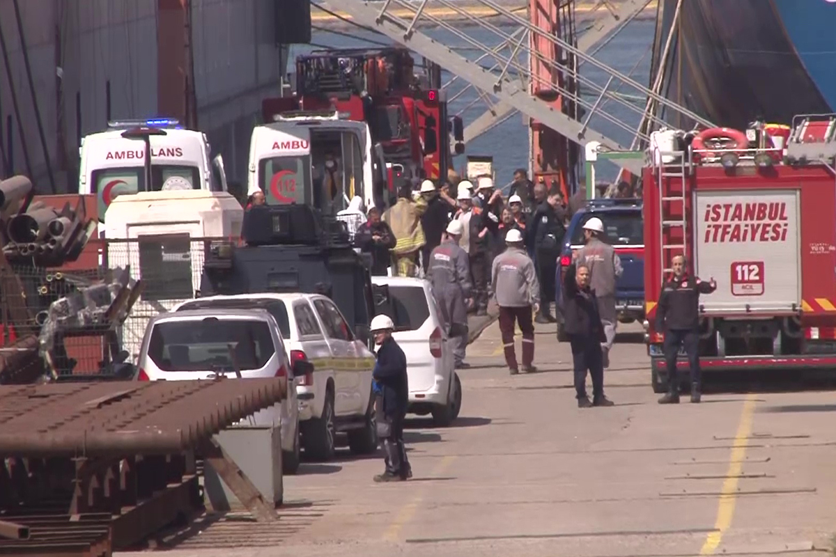 Tuzla’da gemide karbondioksit sızıntısı oldu, 4 işçi zehirlendi