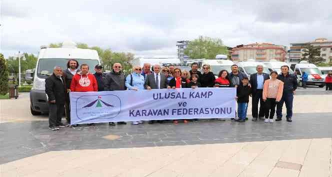 Malatya’da karavan festivali kortej yürüyüşü ile başladı