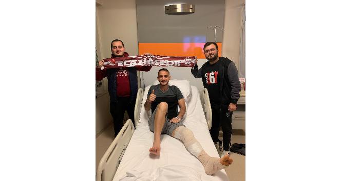 Zeki Korkmaz İstanbul’da ameliyat oldu