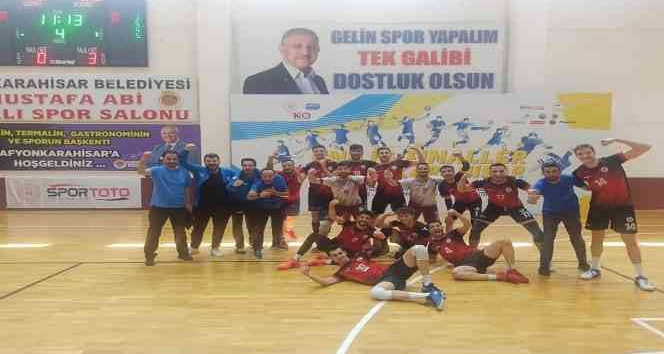 Fırat Üniversitesi voleybolda Süper Lig’e çıktı