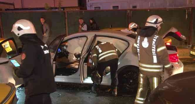 Beşiktaş’ta zincirleme trafik kazası: 2 yaralı