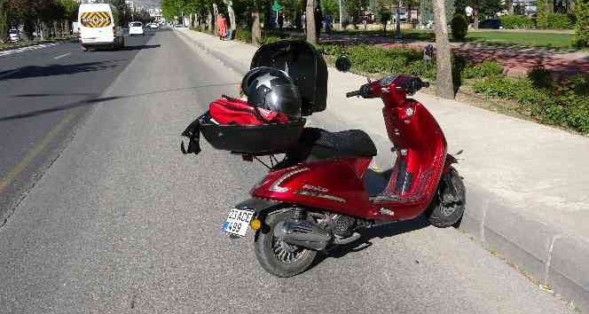 Elazığ’da kadın sürücü motosiklet ile yayaya çarptı: 2 yaralı