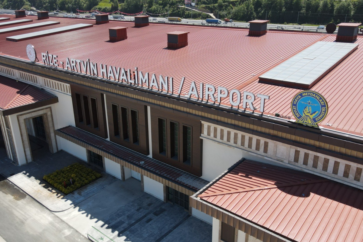 Rize-Artvin Havalimanı yarın açılıyor
