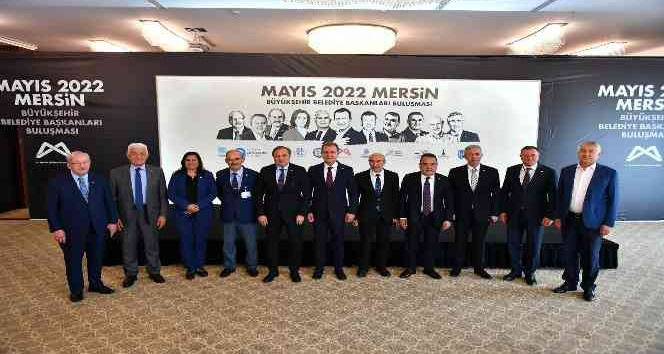 CHP’li büyükşehir belediye başkanları Mersin’de