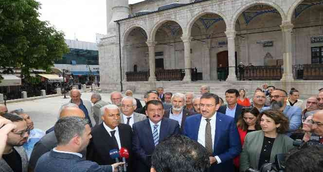 Başkan Gürkan, Yeni Cami’deki çalışmalarla ilgili değerlendirmede bulundu