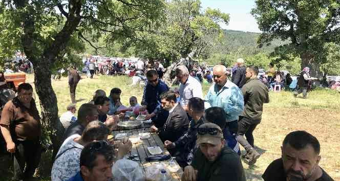 Bayramiç’te Garipçe Hayrı yapıldı