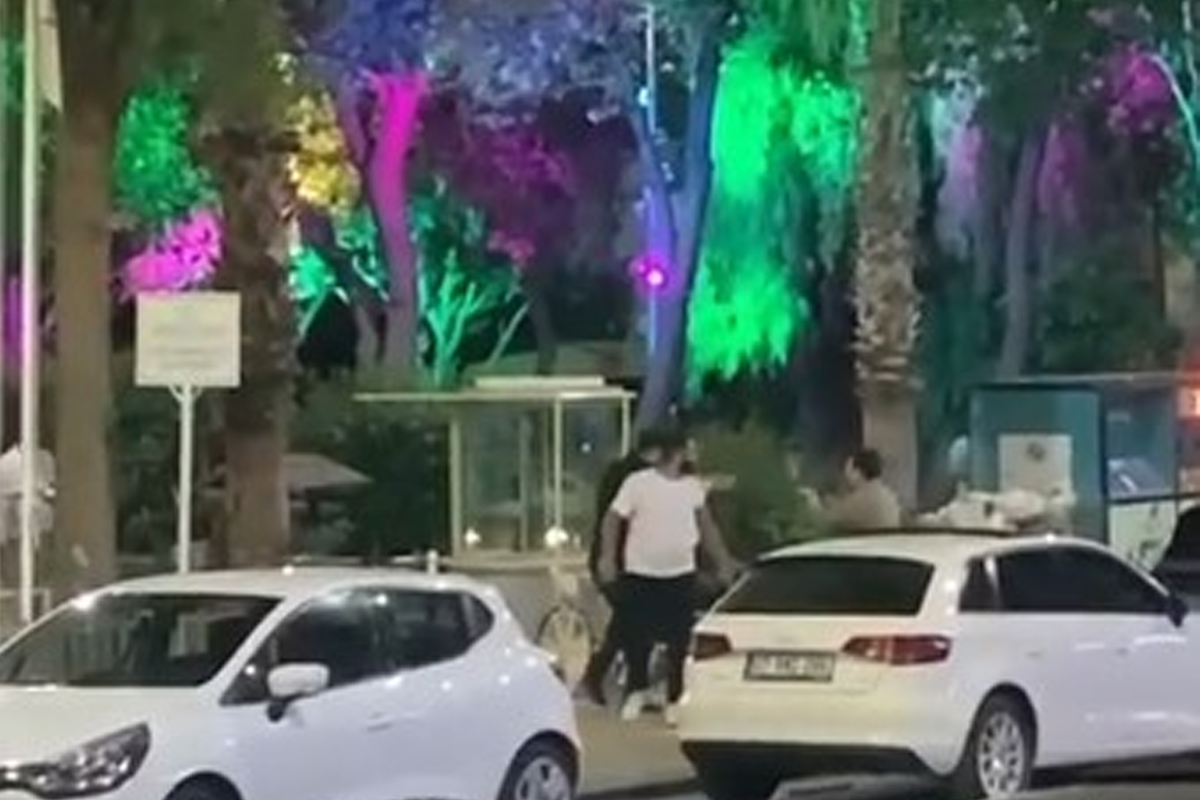Antalya'da silahlı sopalı kavga, silahla ateş edilme anı kamerada: 3 yaralı, 3 gözaltı