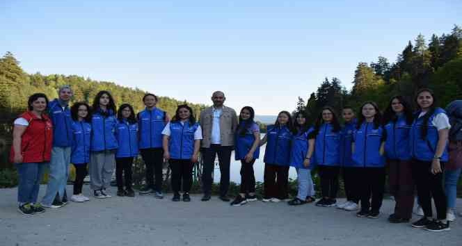 Gençlere Küçük Elmalı Tabiat Parkı, Bozcaarmut Göledi, Kınık Köyü gezisi