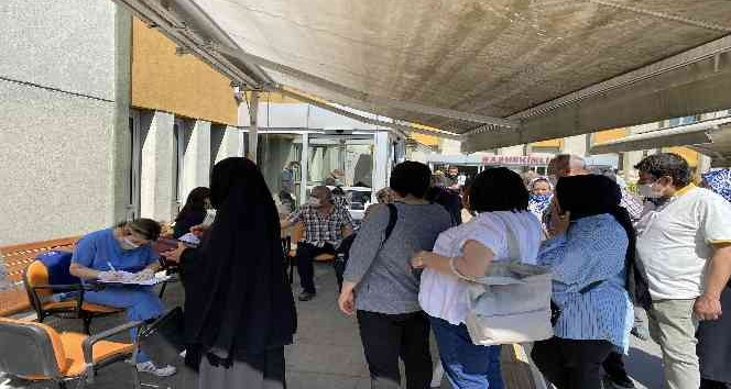 Başhekim Ertürk:"2 saatte 168 kişinin tansiyonunu ölçtük, 99’unun yüksek çıktı"