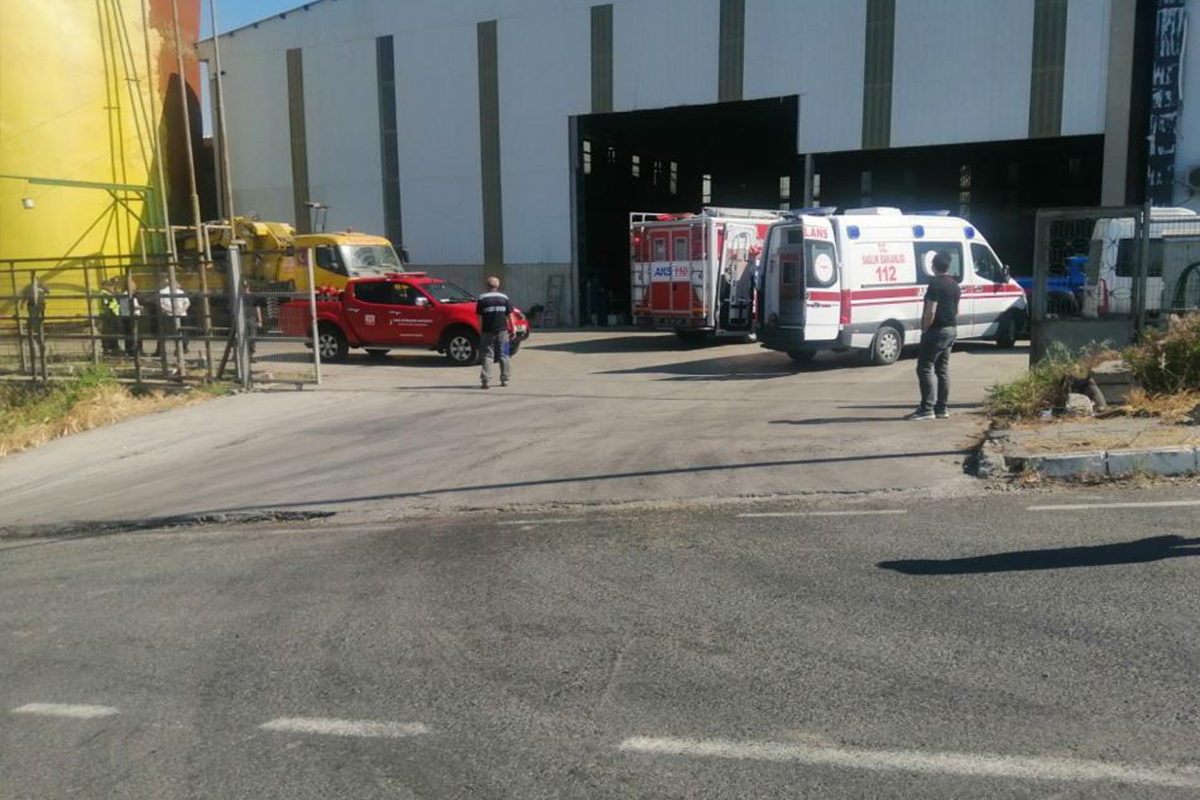 İzmir'de yağ fabrikasında korkunç ölüm