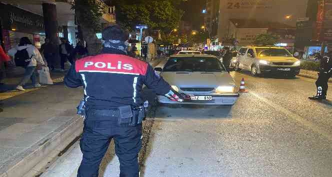 Elazığ’da denetimler sürüyor, polis göz açtırmıyor