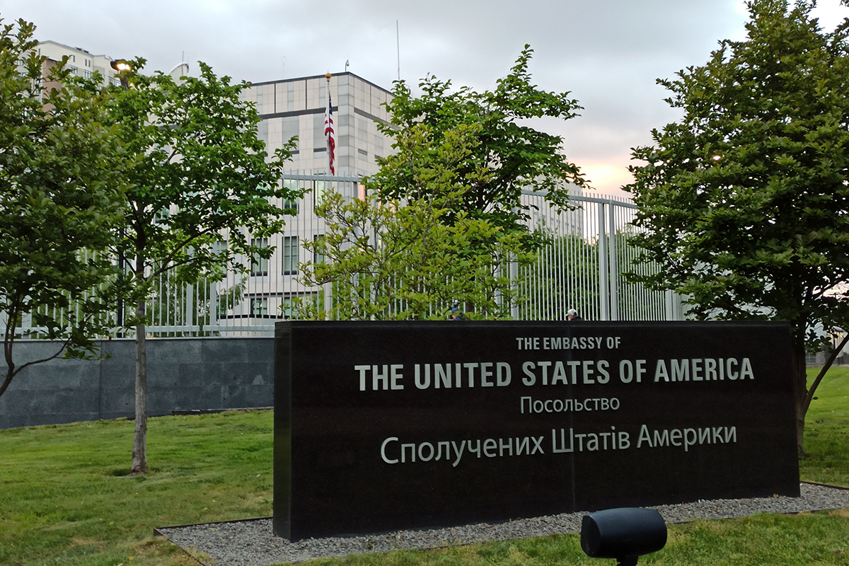 ABD, Kiev Büyükelçiliğini yeniden açtı