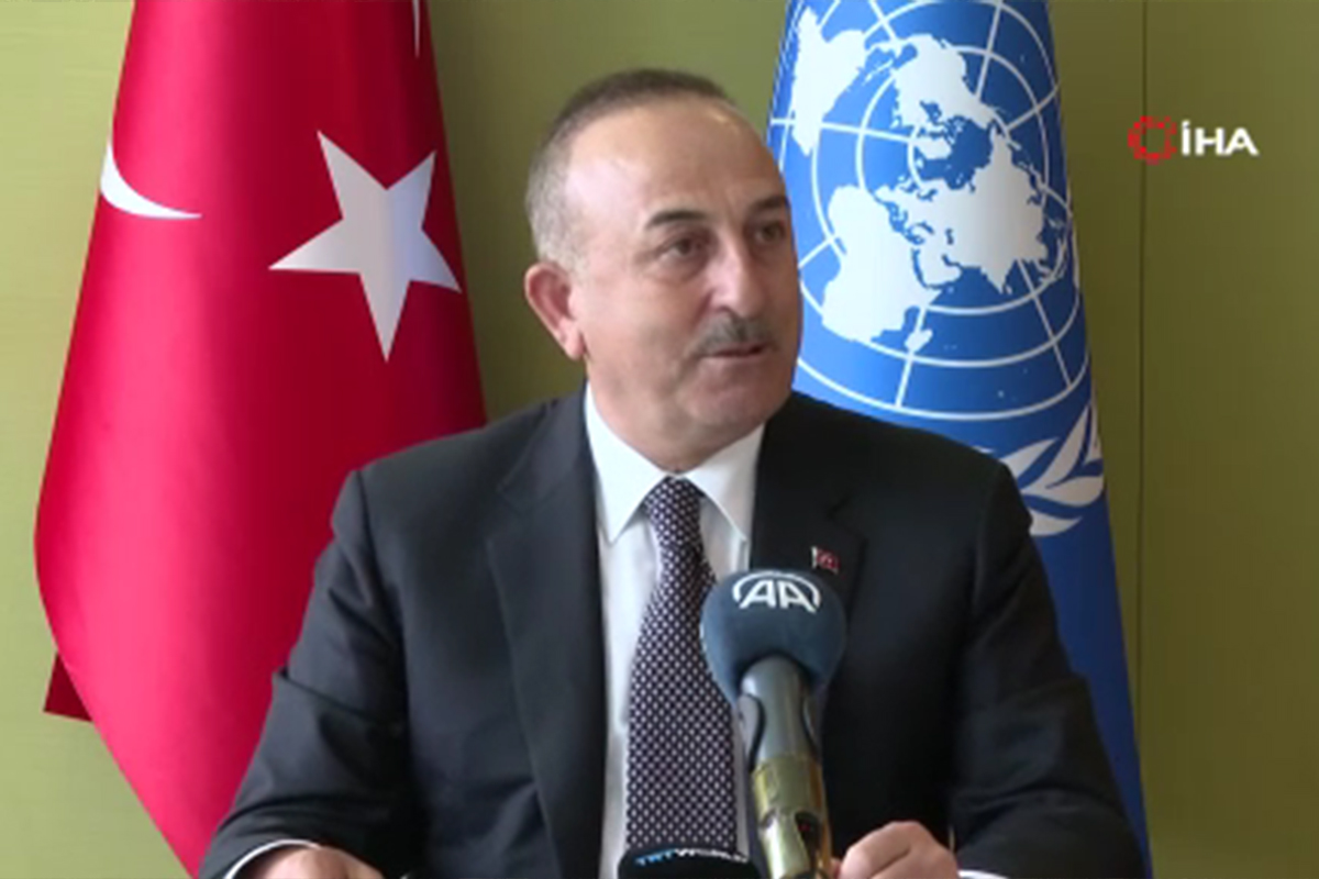 Bakan Çavuşoğlu: “Müttefiklerin ya da aday olmak isteyen ülkelerin bizi hedef alan terör örgütlerine destek vermesi kabul edilemez”
