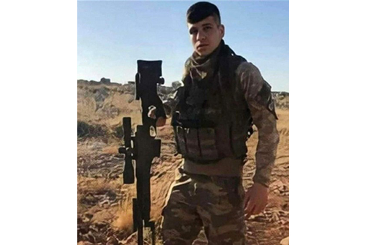 Şehit uzman onbaşı son yolculuğuna uğurlanıyor