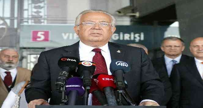 Eşref Hamamcıoğlu: "Galatasaray’ın çatıdan ziyade temele ihtiyacı olduğunu biliyoruz"