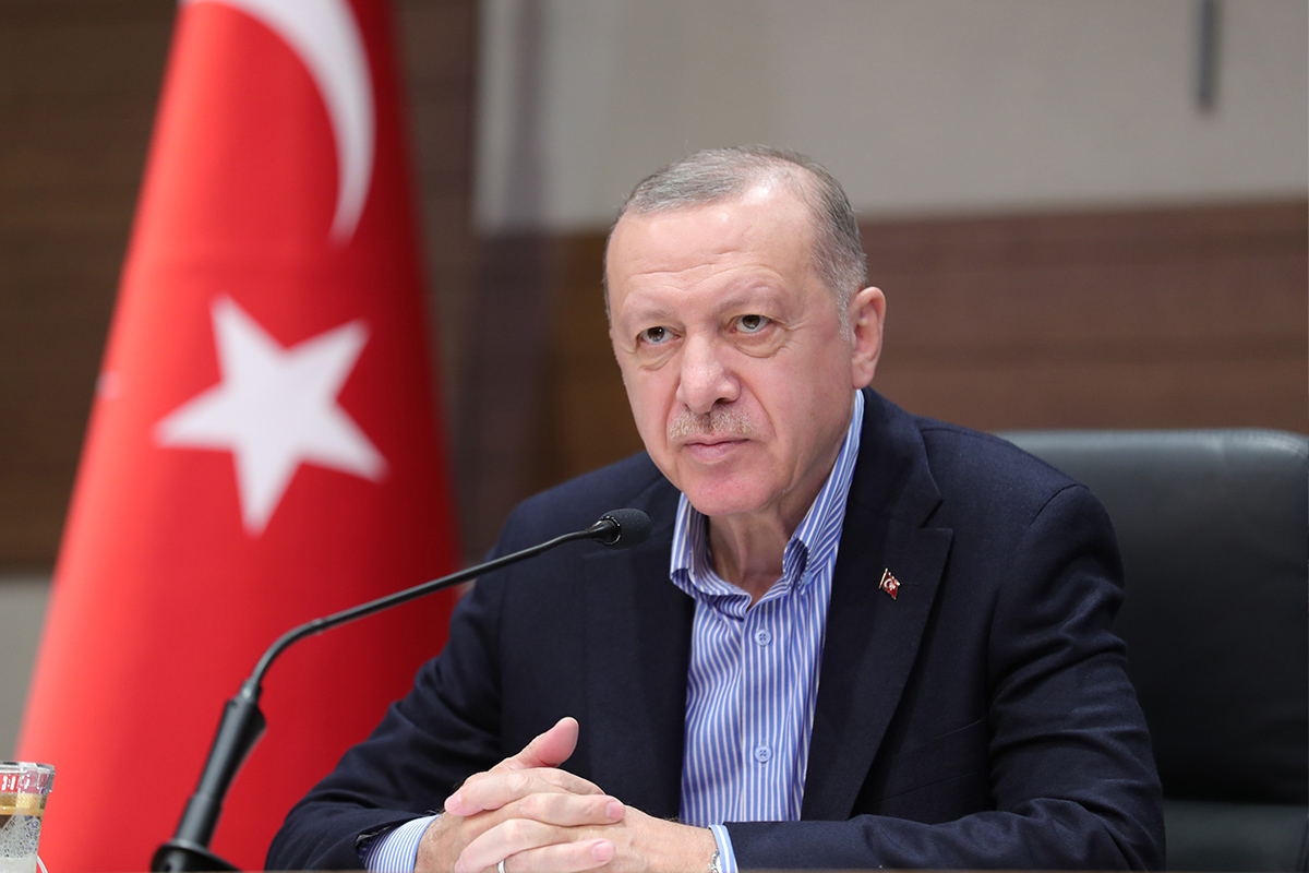 Cumhurbaşkanı Erdoğan, Özdemir Bayraktar’ı andı