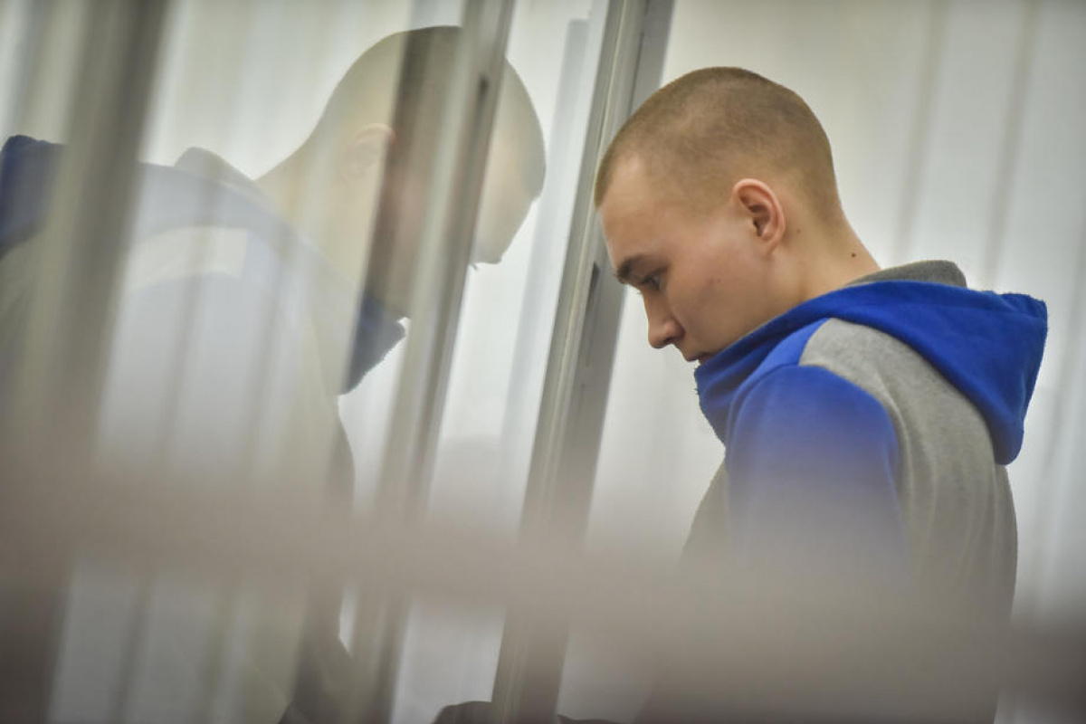 Ukrayna&#039;da yargılanan Rus askere ömür boyu hapis