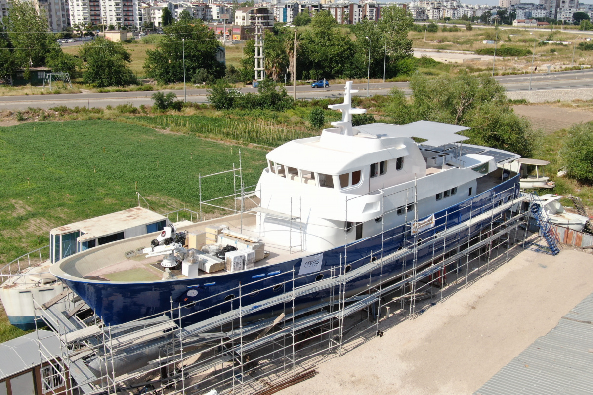 Türkiye'nin en büyük su altı arkeolojisi araştırma gemisi suya iniyor