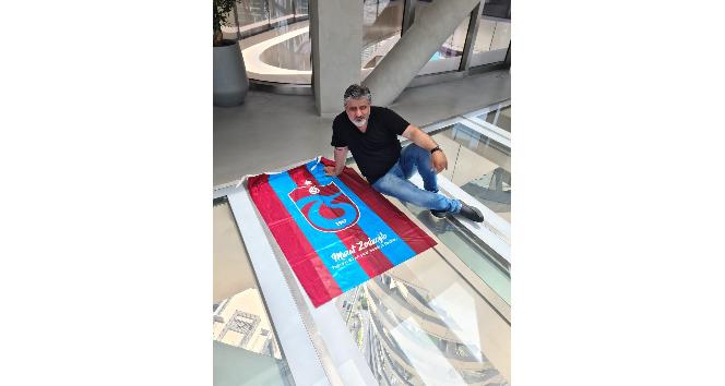 Trabzonsporlular dünyanın her yerinde bayrak açıyor