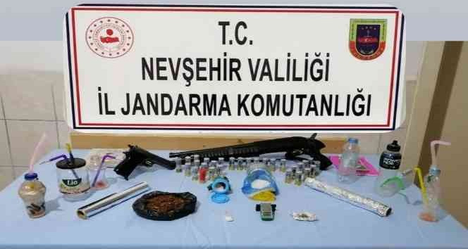 Nevşehir’de uyuşturucu operasyonu; 5 gözaltı