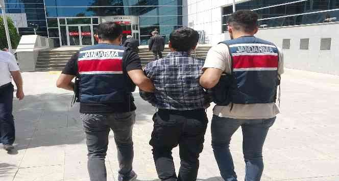 Terörden gözaltına alınan 3 kişi tutuklandı
