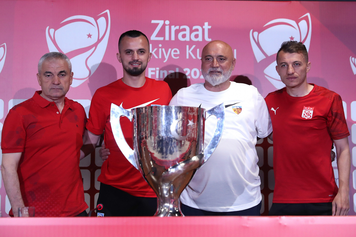 Deneyimli teknik adamlar kozlarını Türkiye Kupası'nda paylaşacak