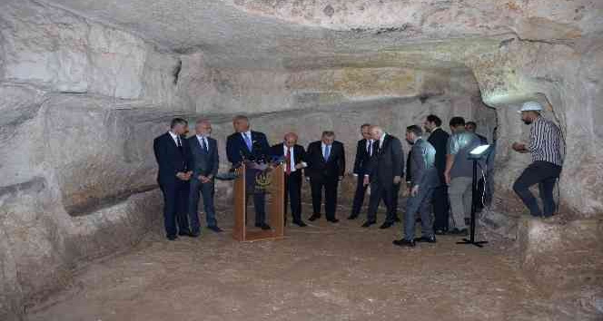 Kültür ve Turizm Bakanı Ersoy: “Midyat, dünya turizm pastasından hak ettiği yeri, parçayı alacak”