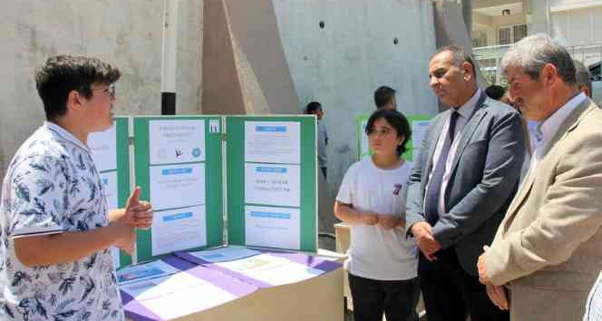 Çınarcık’ta bilim fuarı düzenlendi