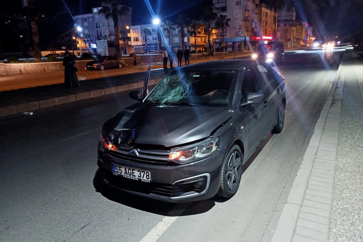 Otomobilin çarptığı genç kız hayatını kaybetti