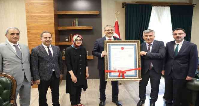 Bingöl Valisi Kadir Ekinci, Tapu ve Kadastro Teşkilatının 175. yılını kutladı