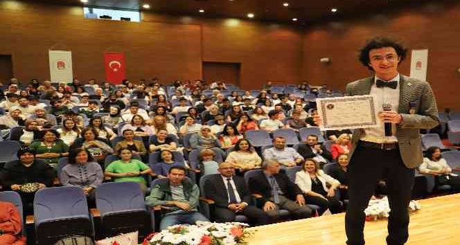 Amasyalı Yavuz’un projesine ABD’de iki ödül