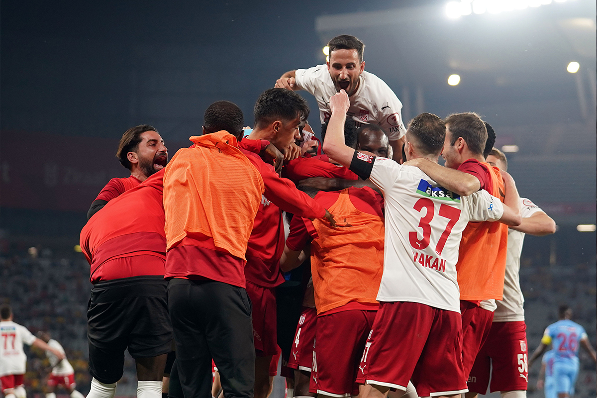 Ziraat Türkiye Kupası&#039;nın sahibi Sivasspor oldu!