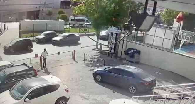 Beylikdüzü'nde Silahlı Banka Soygunu Kameraya Yansıdı - İstanbul