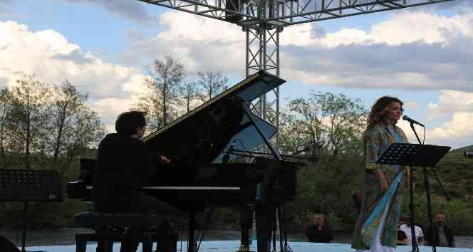 Dünyaca ünlü piyanist Fazıl Say, Tunceli’de binlerce kişiye konser verdi