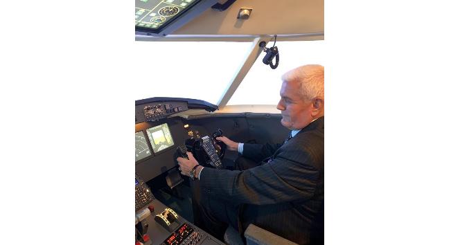 "Mavi Gömlekli Teyyare Müdürünün Anıları" kitap oldu