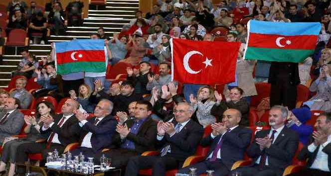 Azerbaycan’ın 104. bağımsızlık günü Atatürk Üniversitesinde kutlandı