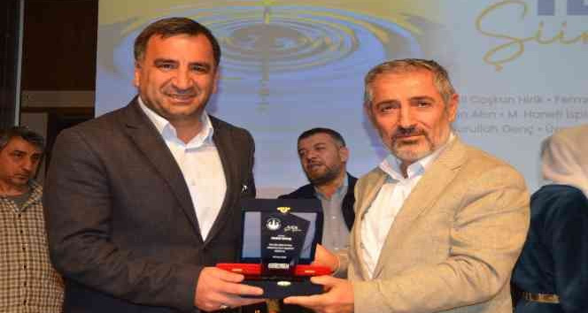 Rektör Biber Erzurum’da şiir şölenine katıldı