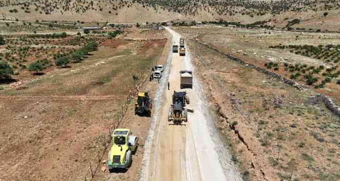 Mardin’de yol çalışmalarının startı verildi