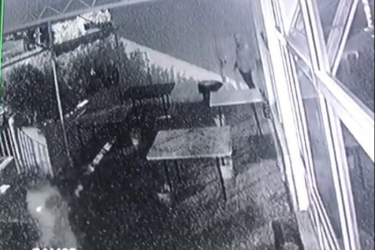 Pusu kurup öldürdü, ayağını kırınca yakalandı