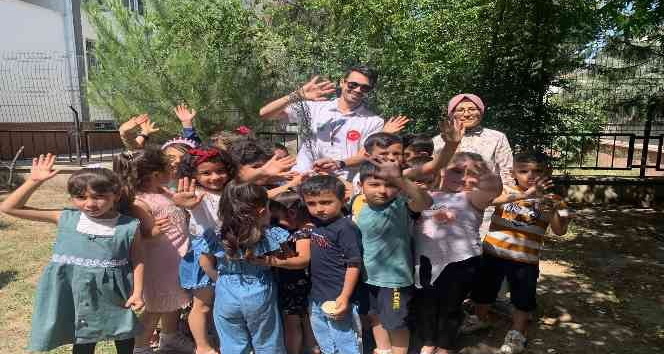 Osmaniye’de okullara fidan dağıtılıyor