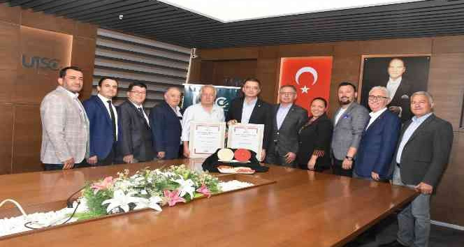 Uşak’ın tarhanasından sonra helvası ve gelin tatlısı da tescillendi