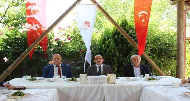 Osmaneli de MYO akademik kurul toplantısı yapıldı