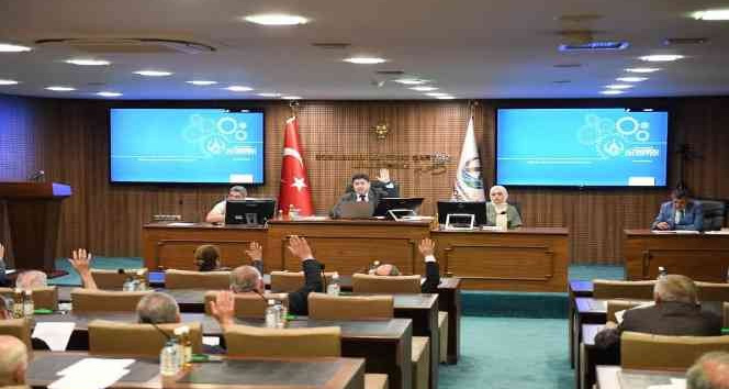 Başkan Tören: “Ekiplerimiz sürekli olarak sahada”