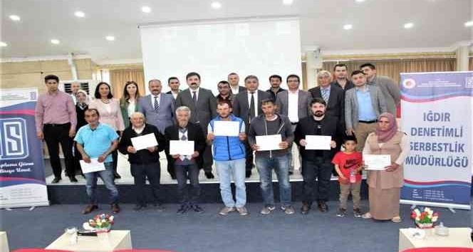 Iğdır’da denetimli serbestlik yükümlülerine sertifika