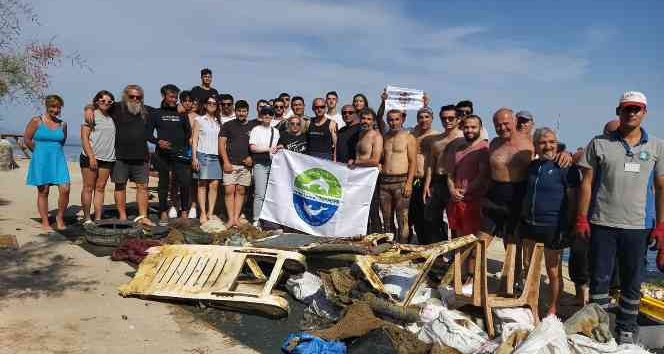 Datça’da deniz dibi temizliği gerçekleştirildi